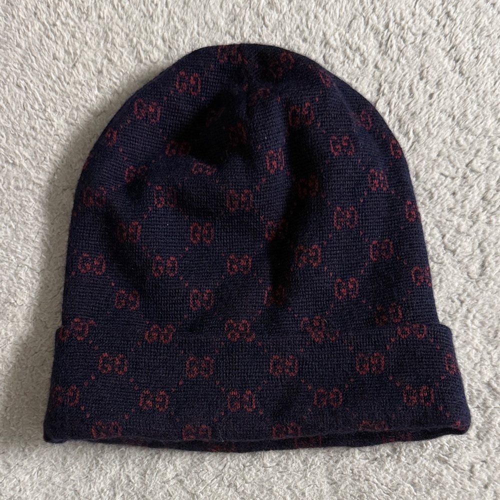 Gucci Dark Blue & Burgundy GG Knit Beanie - Picture 1 of 6